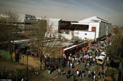 De laatste North London Derby op Highbury, april 2006 (Getty Images)